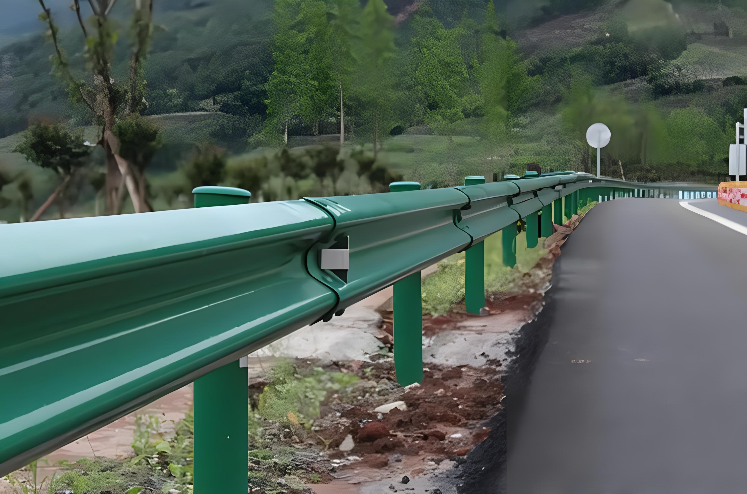 临沂波形护栏保护道路安全的重要设施