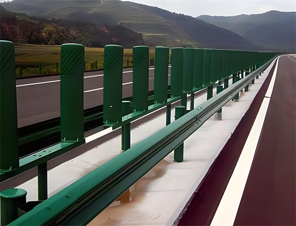 临沂三波护栏板在高速公路的应用